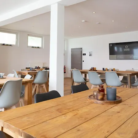 Lq Family - 11-12 דירה